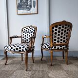 Paire de fauteuils cabriolets louis xv