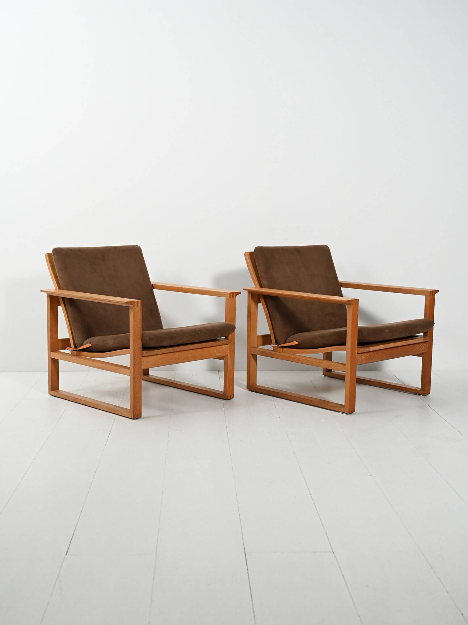 Pair of Børge Mogensen “Runner Chair” Lounge Chairs
