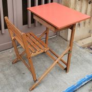 bureau / pupitre pour enfant pliable