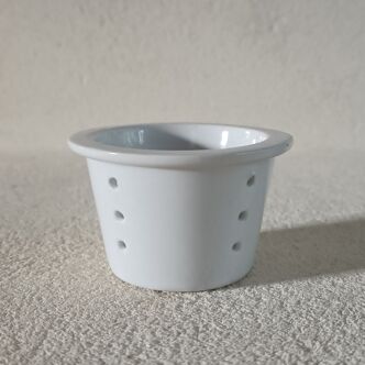 Porcelain faisselle mould