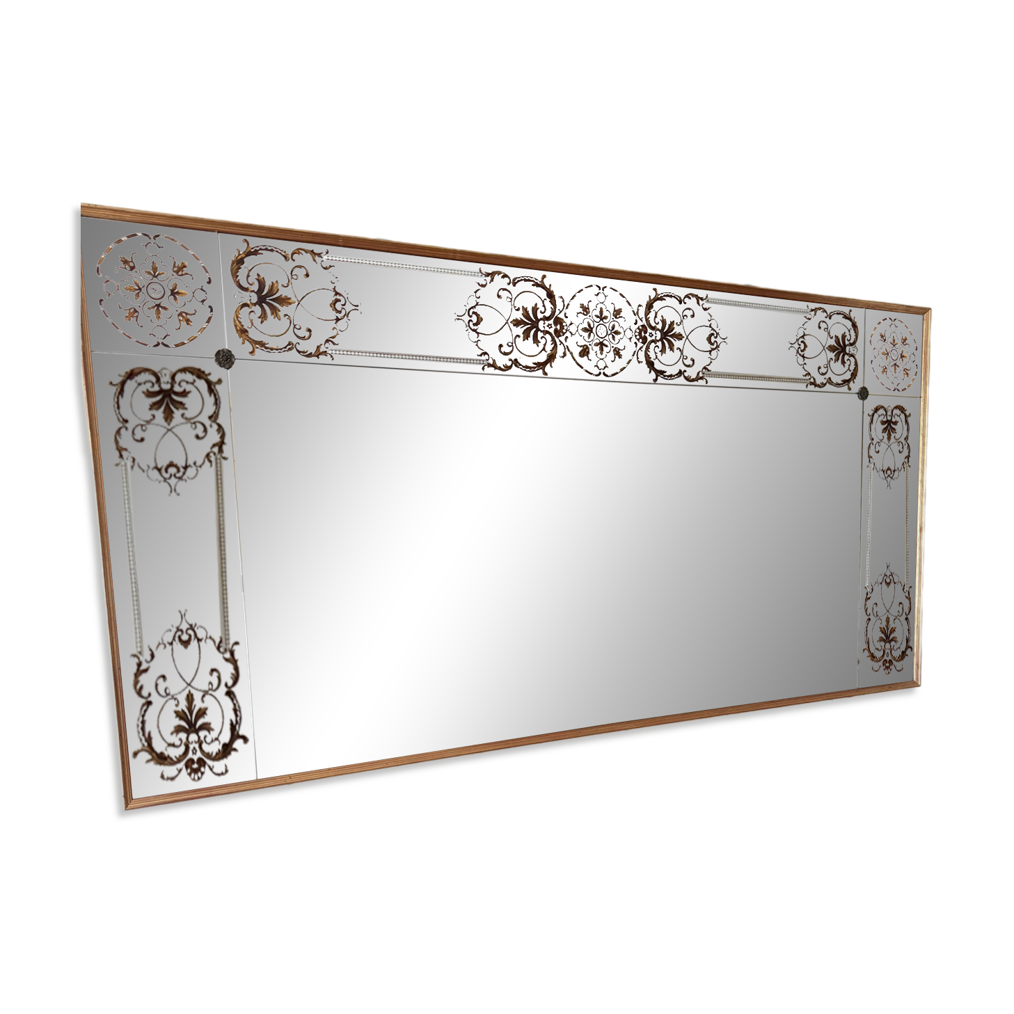 Brasserie Mirror