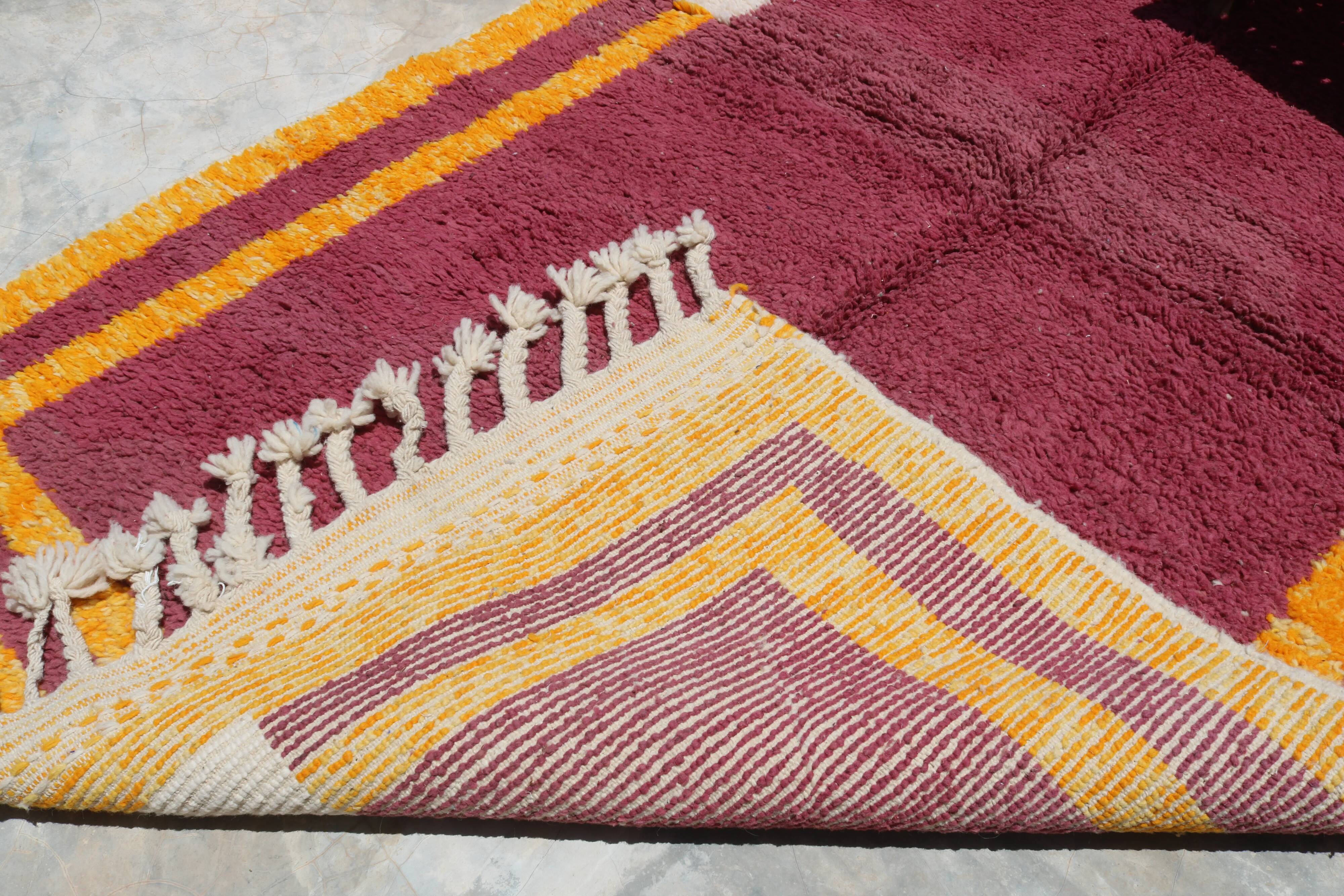 Handmade Azilal rug, 255 x 150 cm, AZ824
