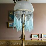 Tassel table lamp