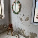 Oval ceramic mirror with flowers