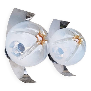 Pair of steel and opaline wall lights, Vittorio Mazzega design, vintage, 70s
