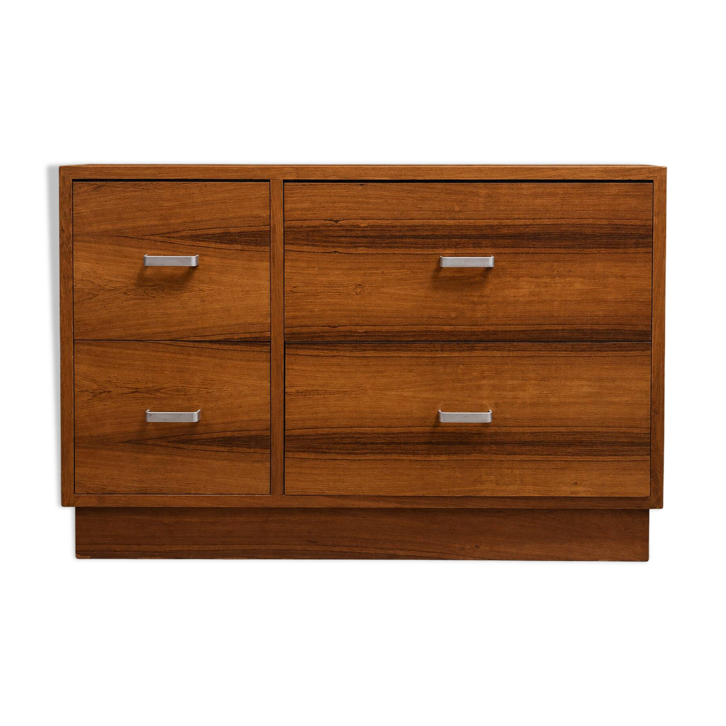 Rio rosewood commode, Swiss, circa 1970.