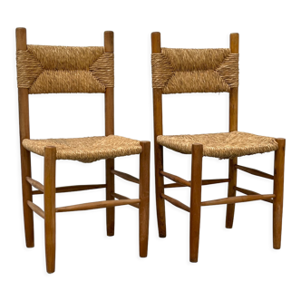 Pair of wooden chairs with seat and straw back