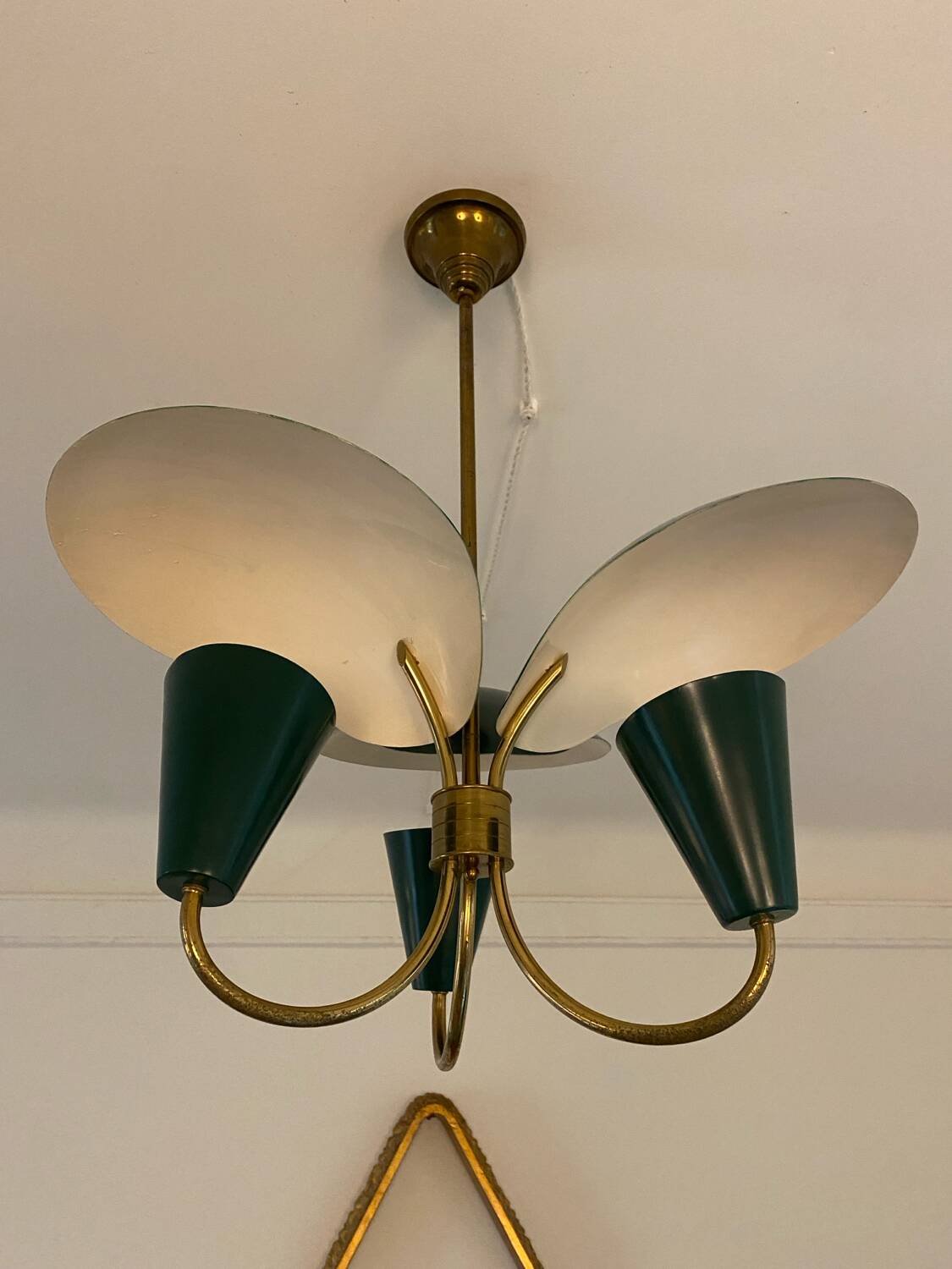 Vintage 3-light chandelier in gilded brass and metal from the 50s