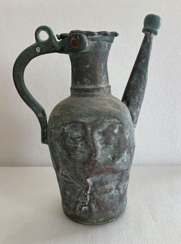 Gargoulette d'esclave en cuivre étamé XVII ou XVIII esclavagisme commerce triangulaire