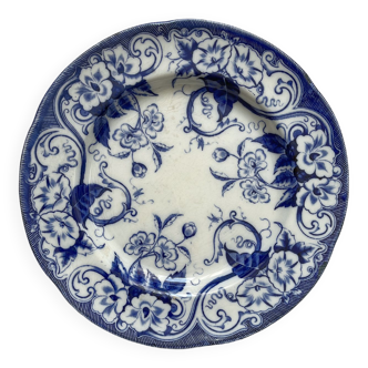 Round ironstone dish Flora Creil and Montereau late 19th century