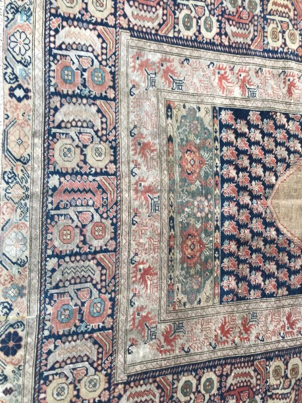 Former carpet Turkish Panderma finely done hand 120 X 177 CM