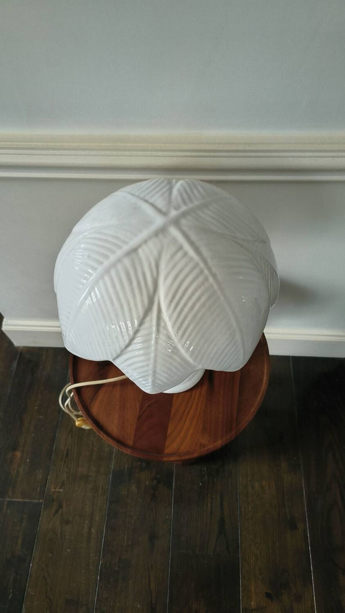 Ceramic palm lamp