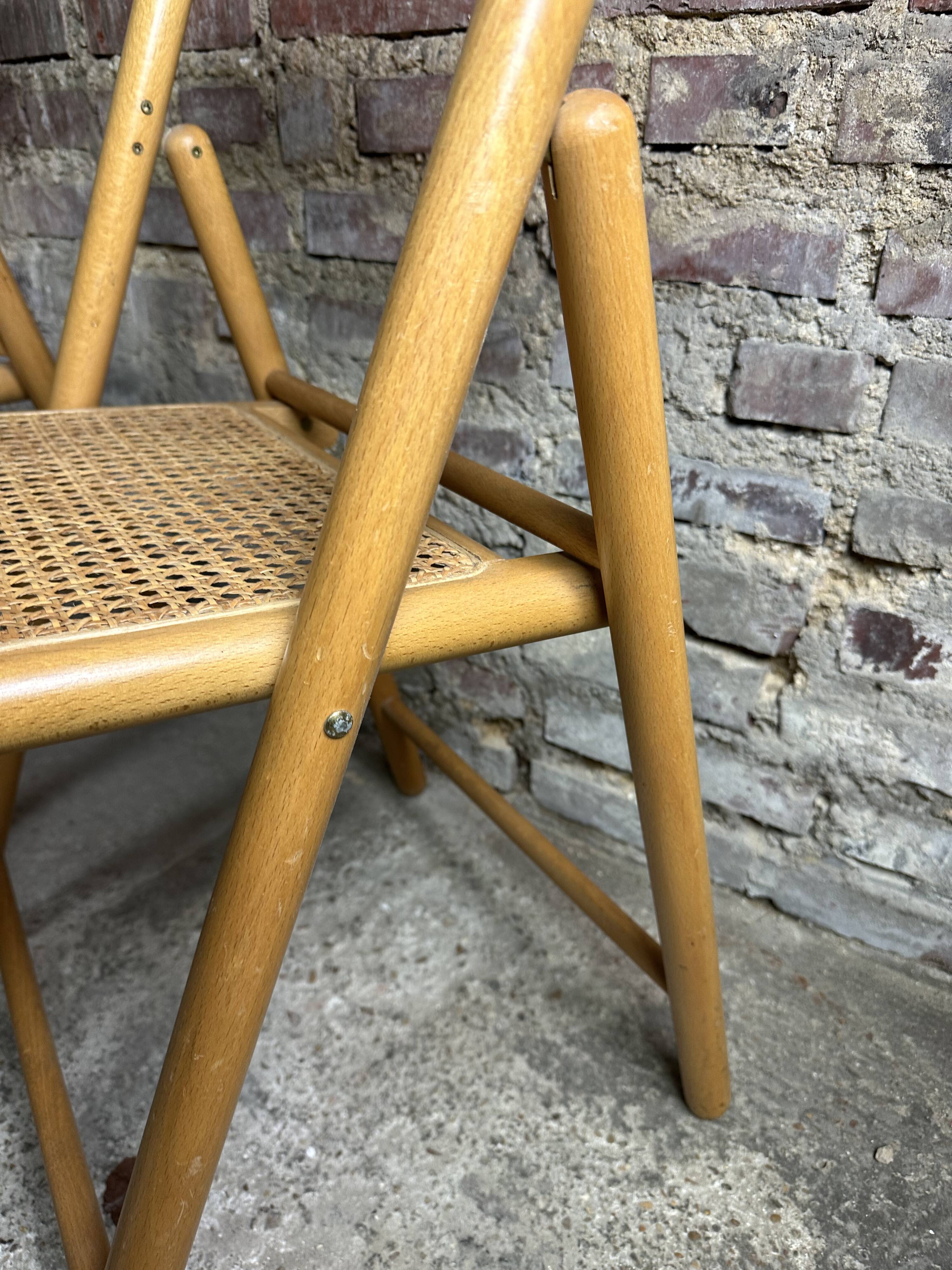 Foldable Italian chairs (set of 4) in beech and rattan 1980