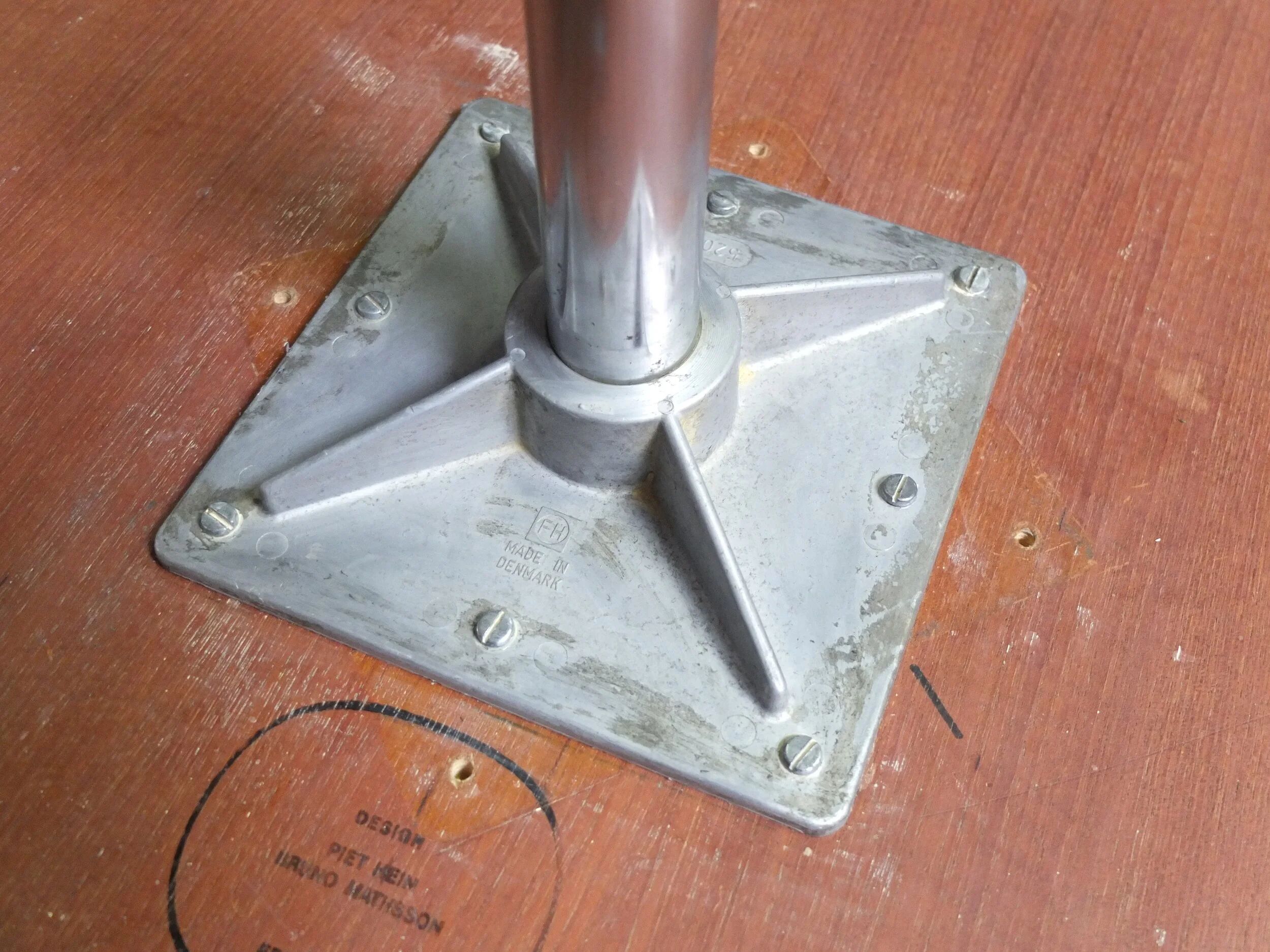 Teak 'Super-Circular' table by Piet Hein & Bruno Mathsson for Fritz Hansen, 1974