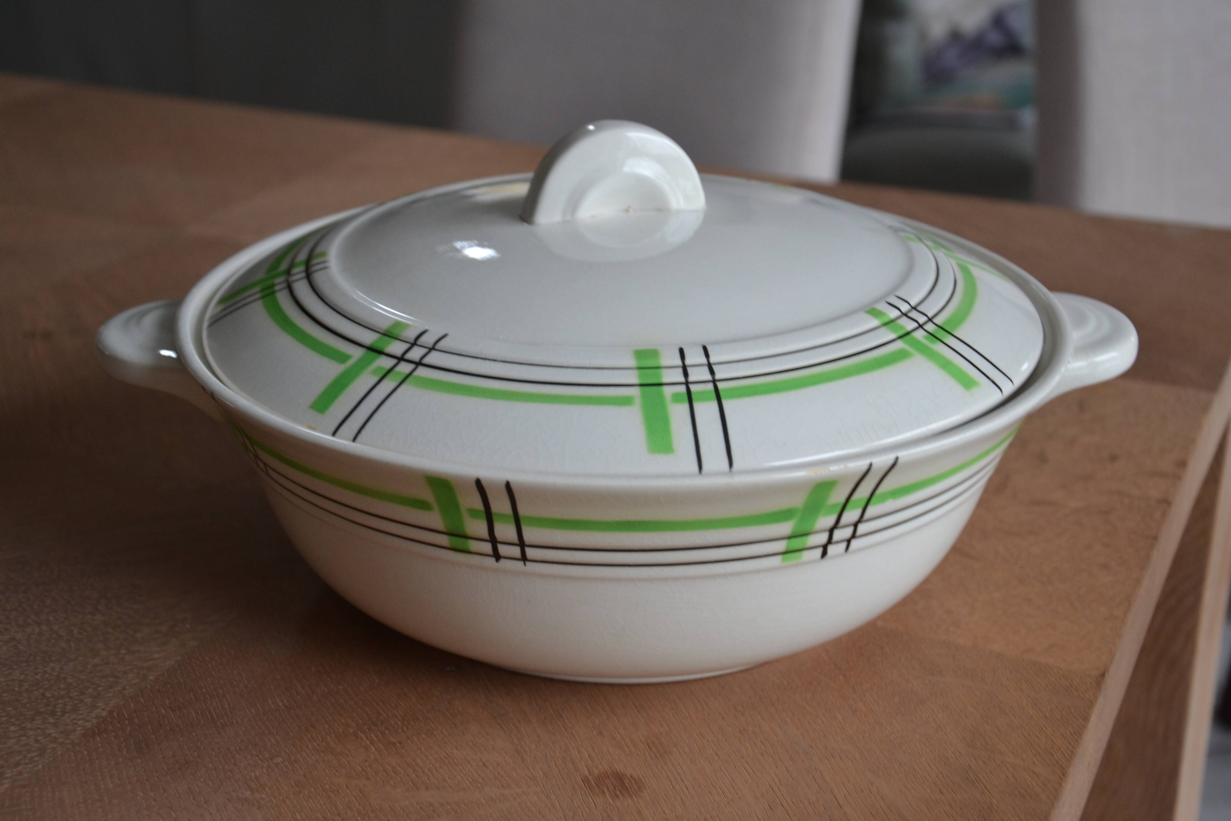 Ceranord St Amand tiled soup tureen