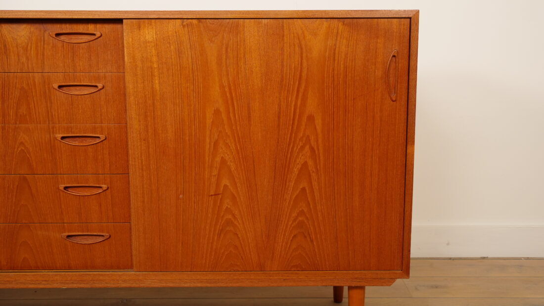 Vintage sideboard | Teak | 196 cm