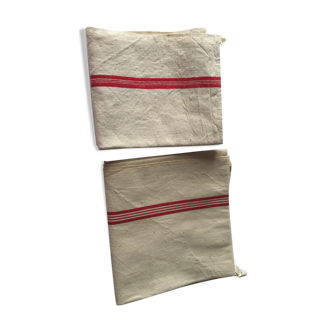 Lot of linen towels