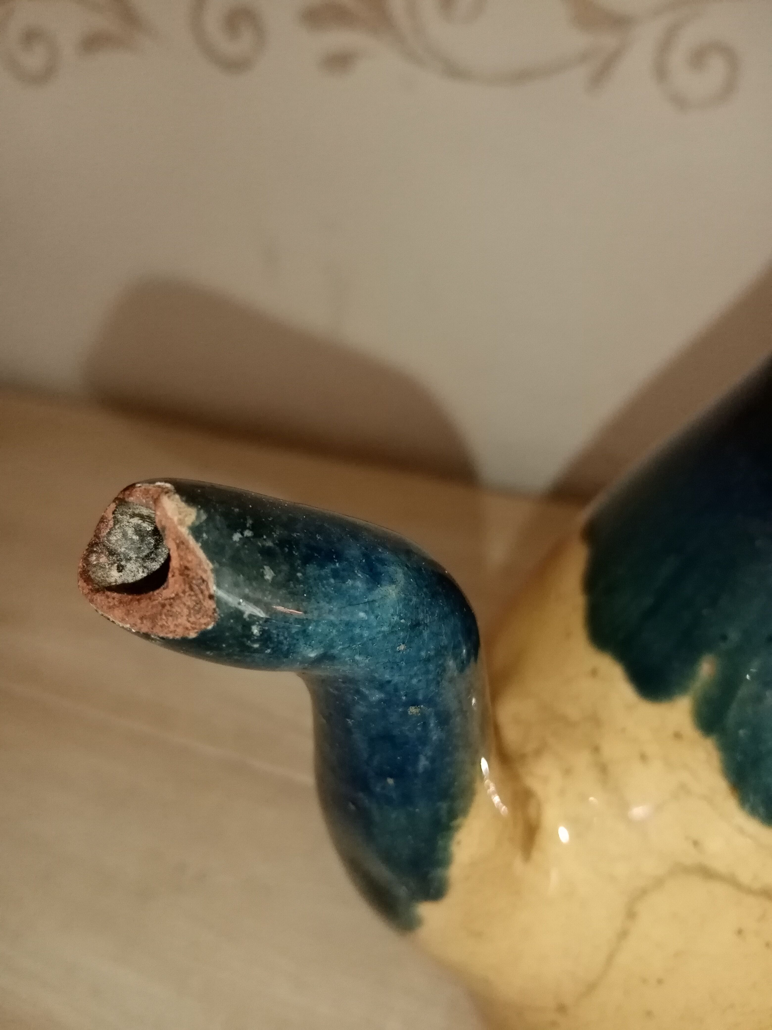 Vernissee sandstone pourer