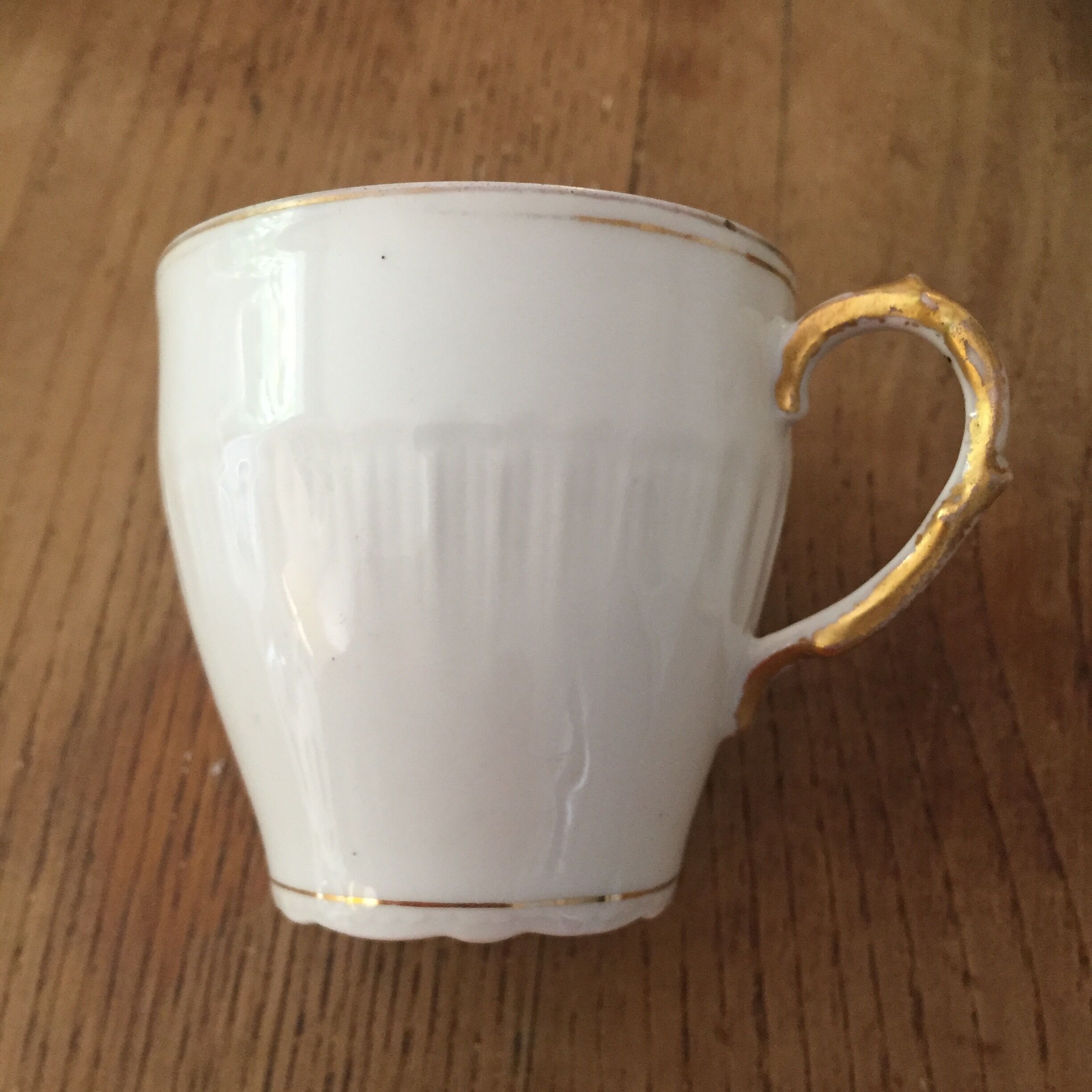 set of 3 cups and old saucers