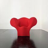"Soft Big Easy" lounge chair by Ron Arad / Moroso