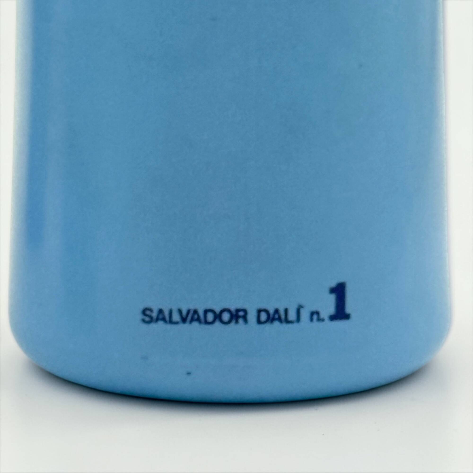 Ensemble de 3 bouteilles design bleu par Salvador Dali Rosso Antico 1970