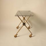 Table d’appoint en laiton et verre dans le style de Jacques Adnet