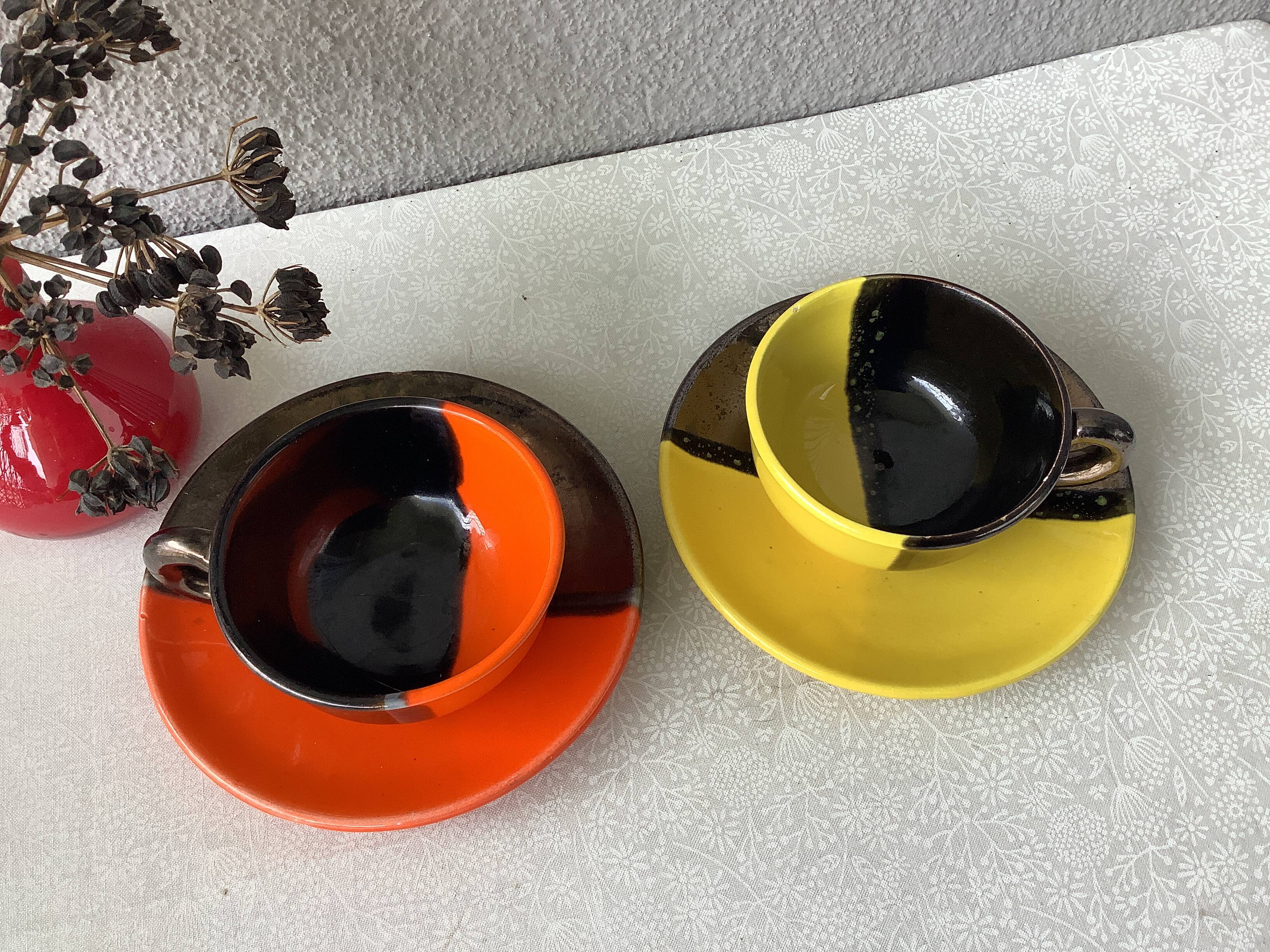 Set of 2 two-tone Vallauris Gaby Ceram cups