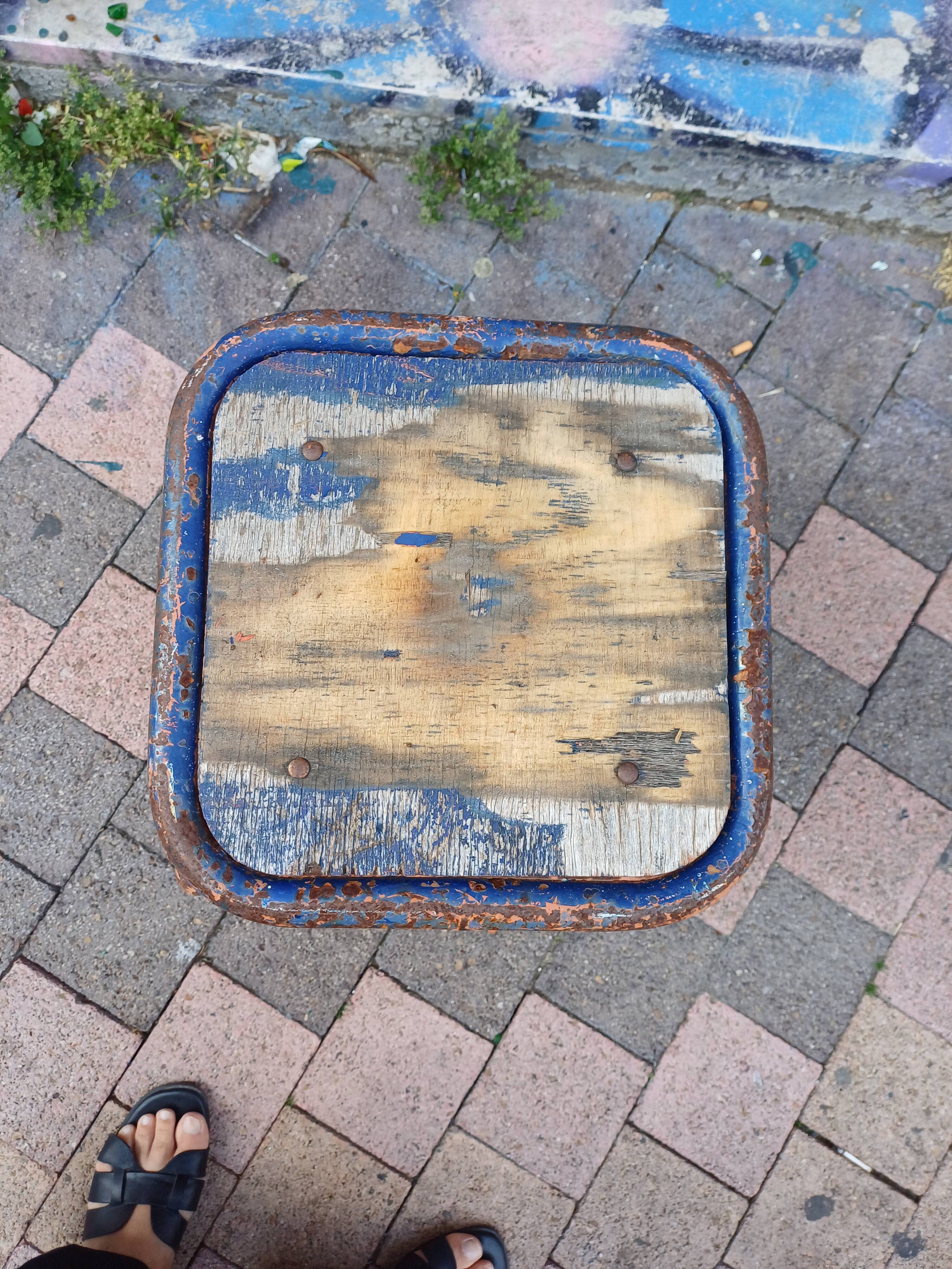 Square stool industrial workshop metal and wood tube