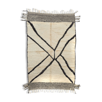 Traditional Beni Ouarain rug 195x120cm