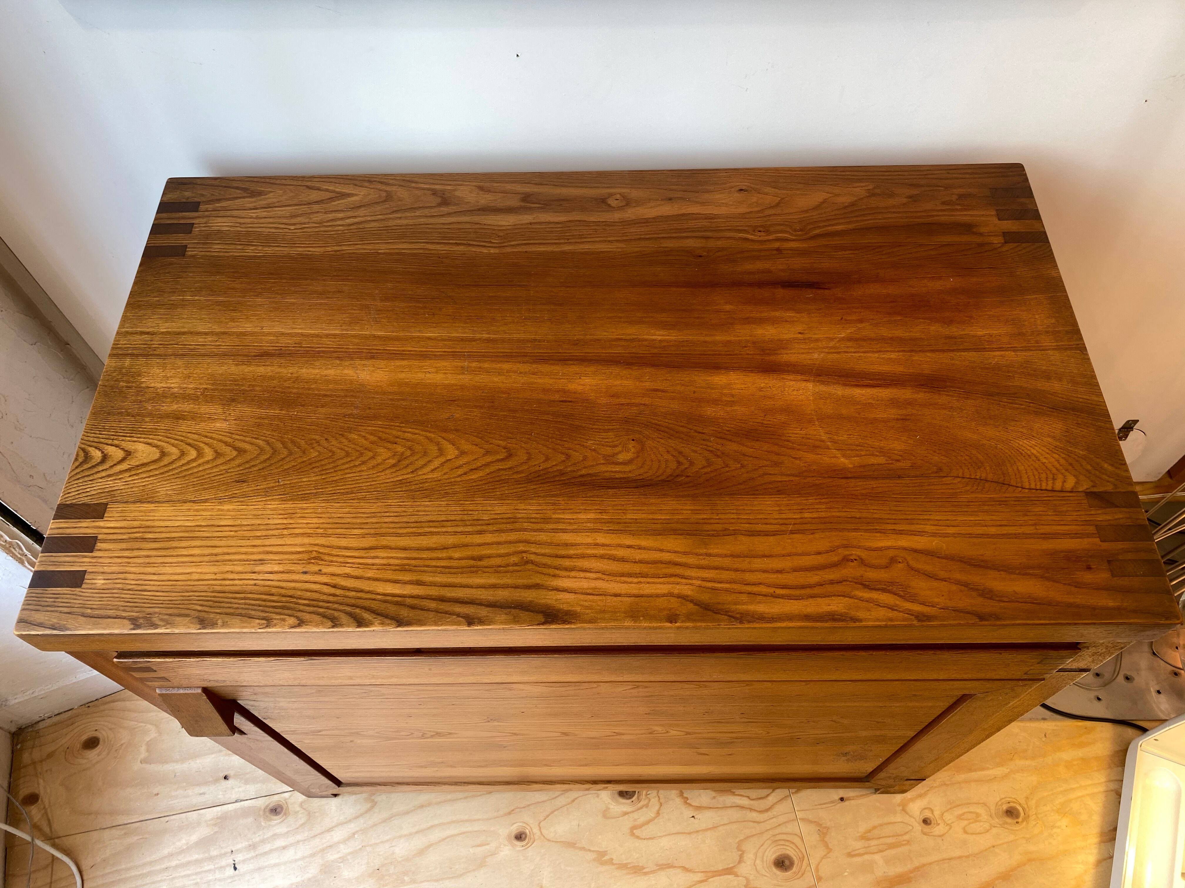 Bahut R09 Pierre Chapo