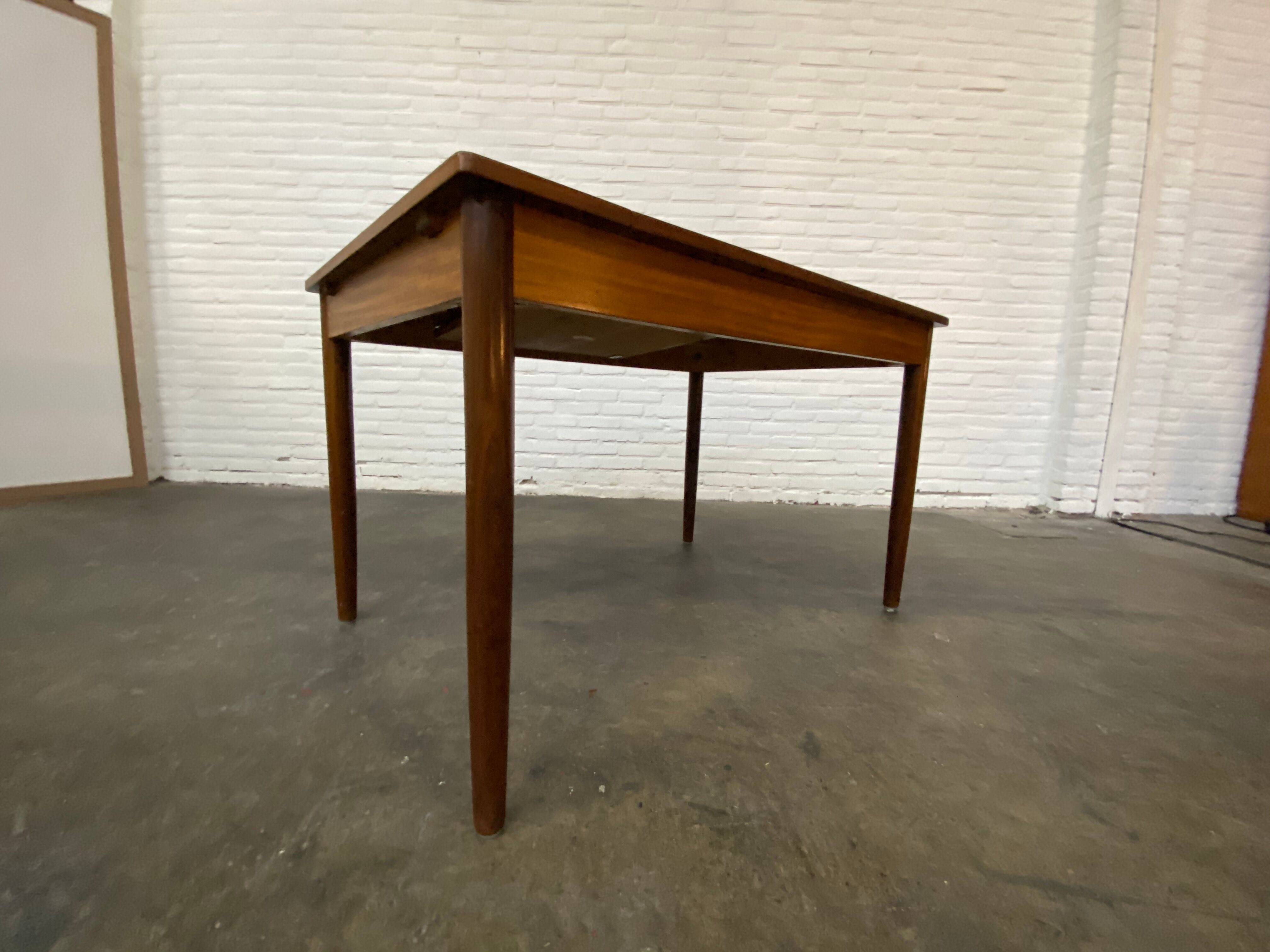 Table extensible, années 1970