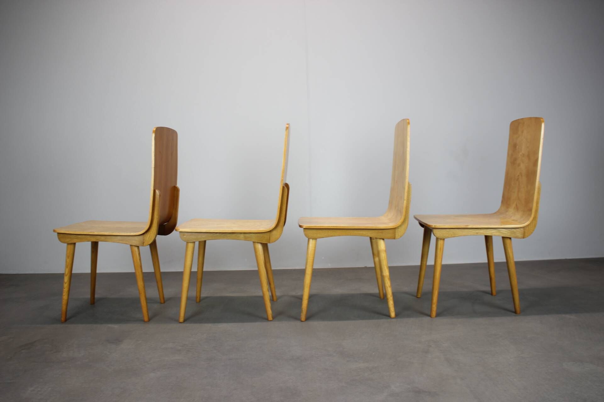 Set of 4 vintage wooden dining chairs in mid-century modern style, Europe, 1970s.