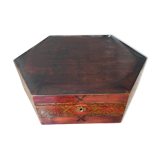 Boite ancienne en bois verni