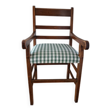 Chaise à accoudoir