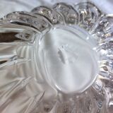 Empty molded crystal pocket basket shape