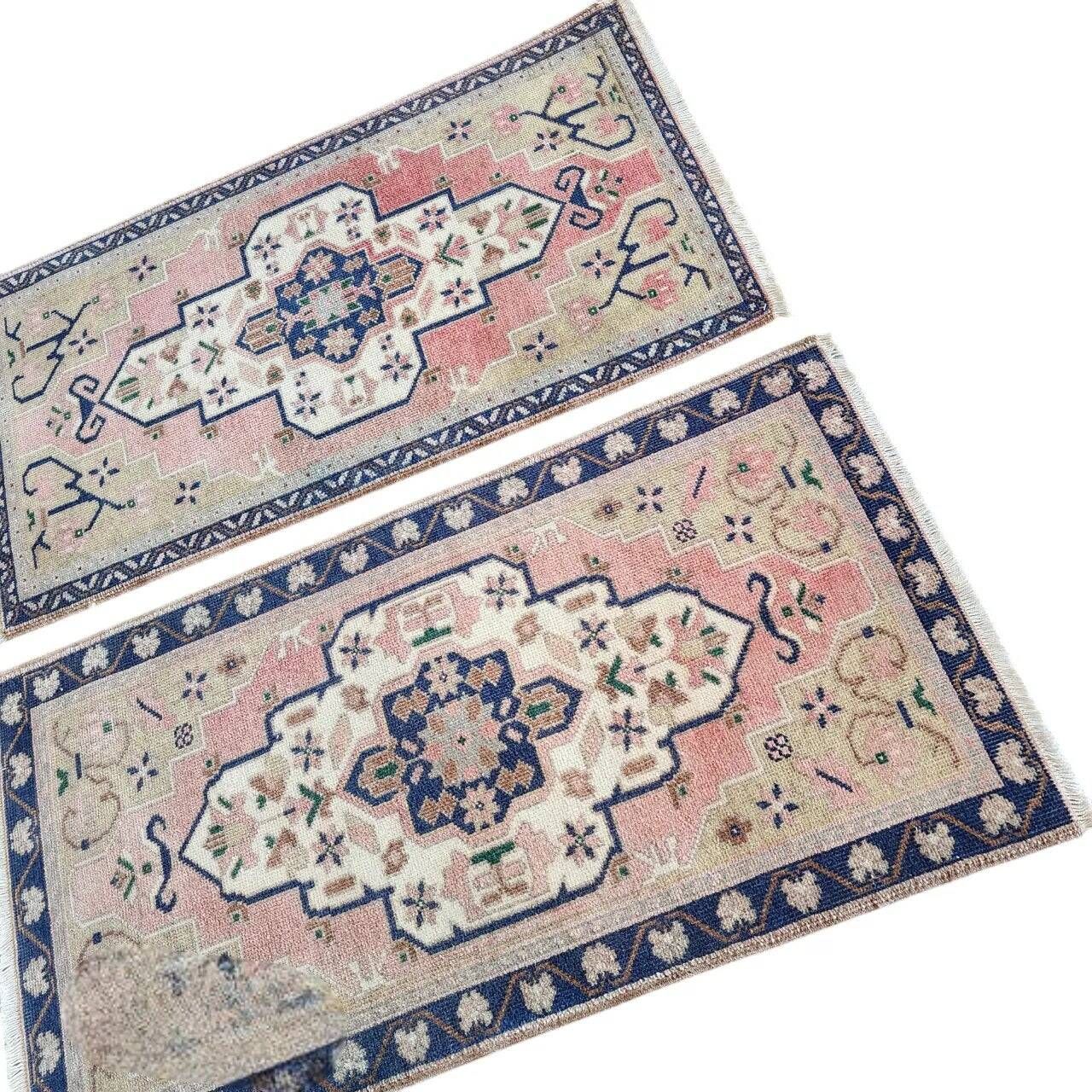 Set of 2 vintage handmade Turkish rugs 55x98 cm