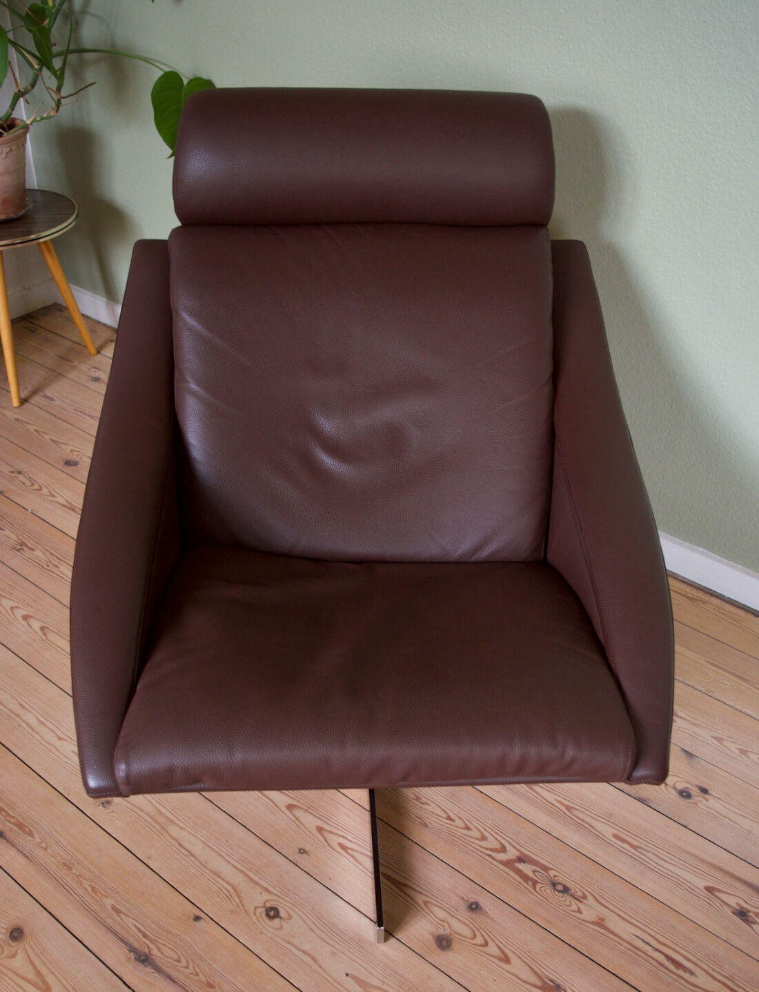 Mid-Century Danish Swivel Chair in Leather, 1970s