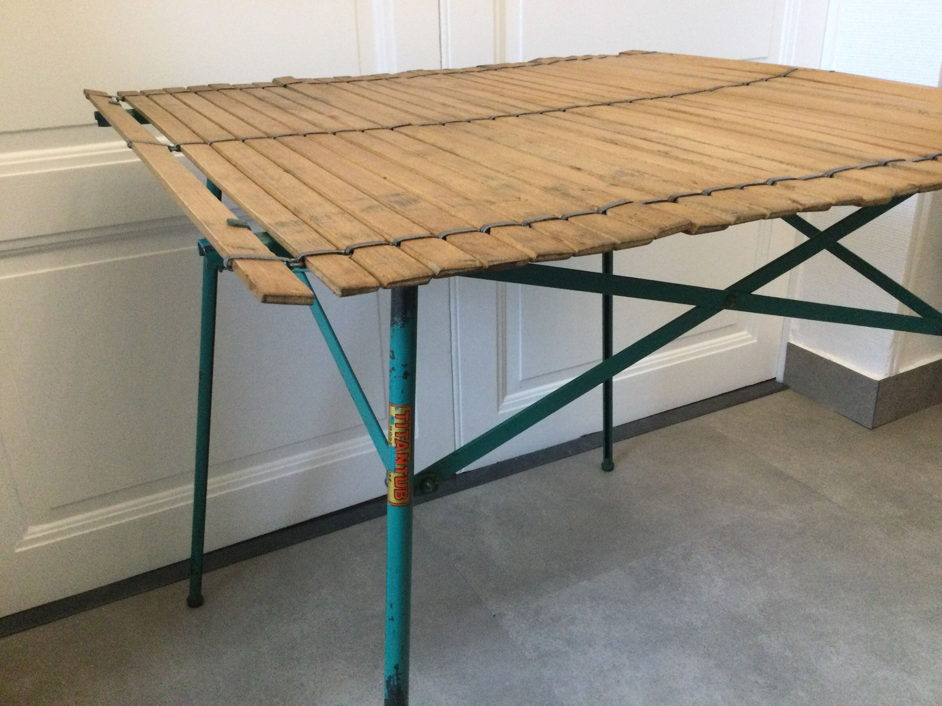 Vintage folding table 50s