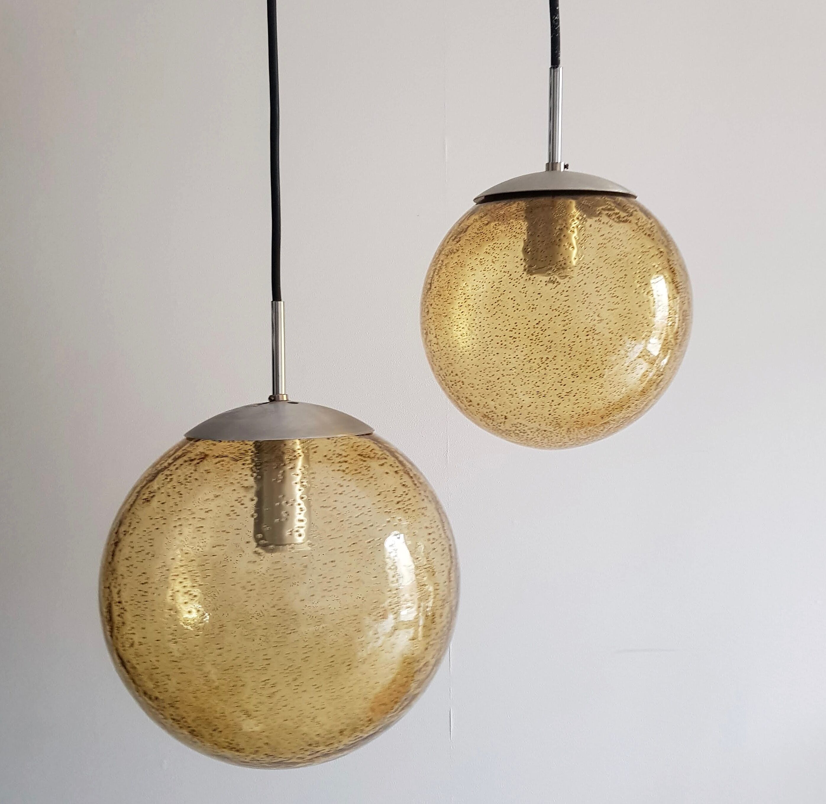 Lot de 2 suspensions vintage boules en verre soufflé