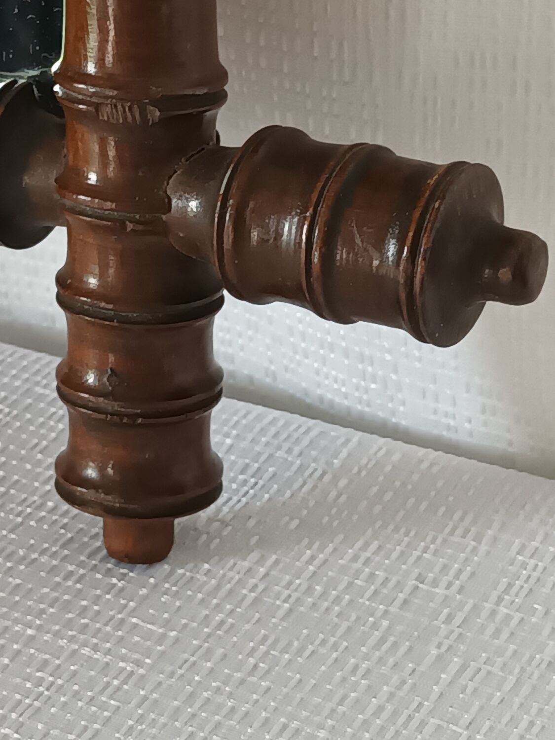 Bamboo barber mirror from the 1920s/1930s.