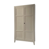 White and green cupboard