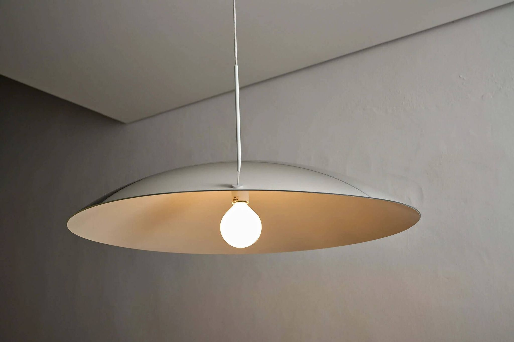 Suspension en métal chromé par Fog & Mørup