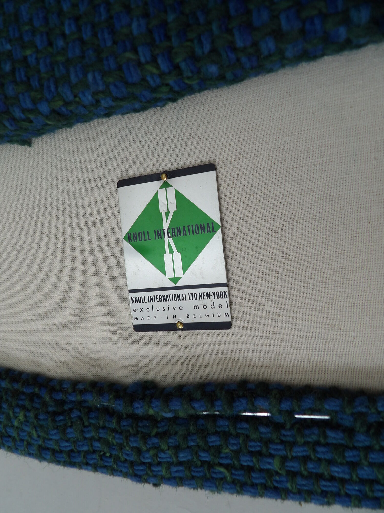 Vintage and original Saarinen executive chair for Knoll / De Coene circa 1958
