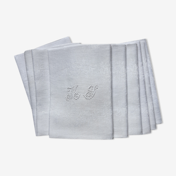 9 serviettes de table damassées 19ème monogrammées "MS"