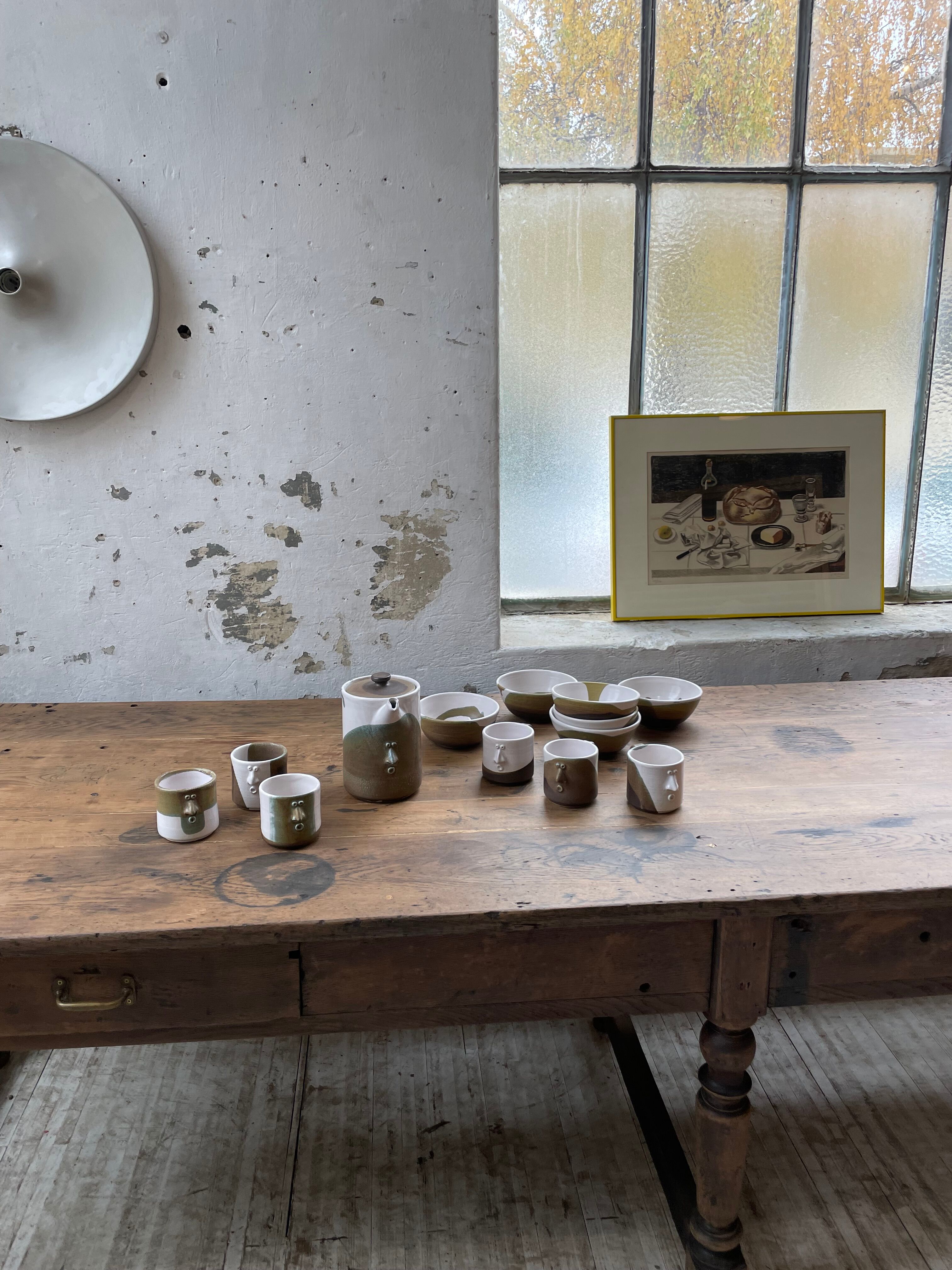 Anthropomorphic ceramic teapot, cups and bowl set