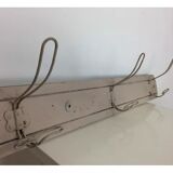 Wall coat rack 3 hooks classic pink