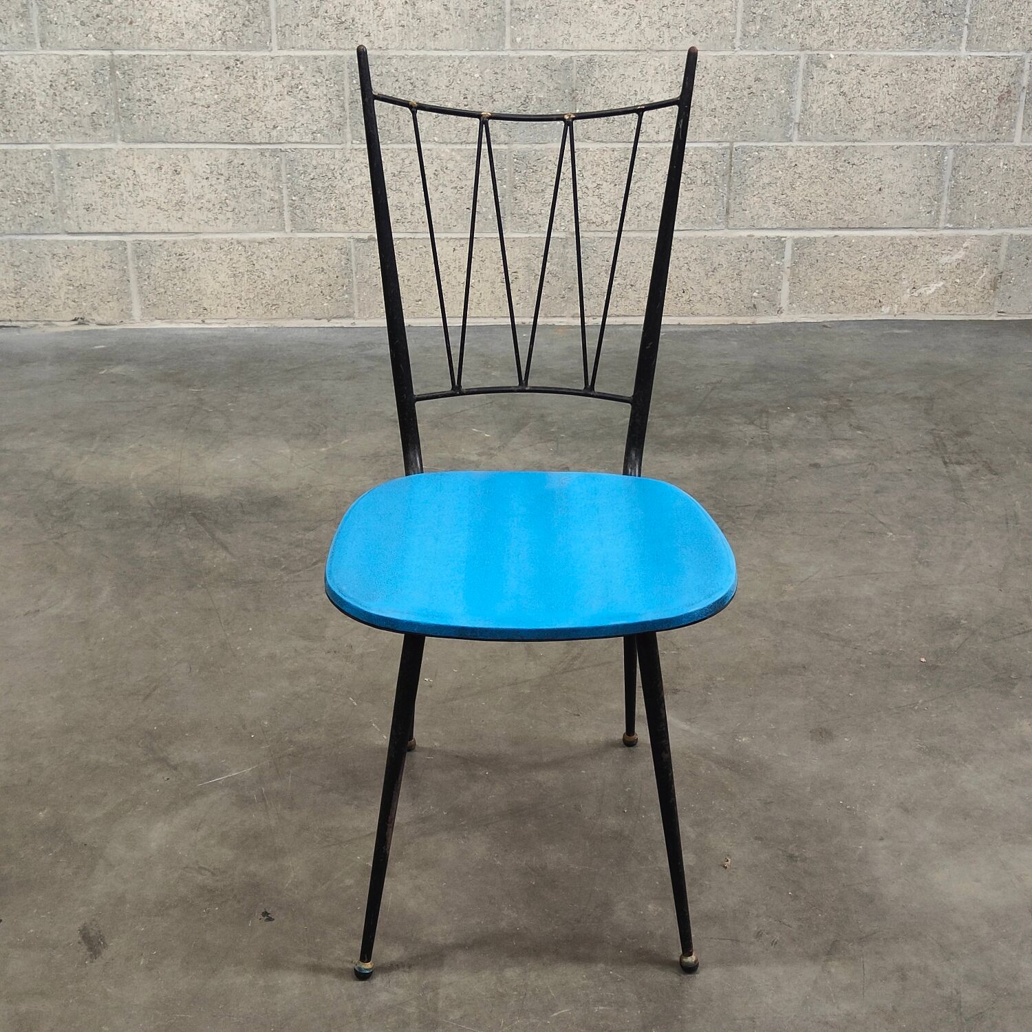 Kitchen chair Colette Gueden, blue vinyl