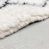 Berber carpet beni ouarain ecru black patterns 250x180m