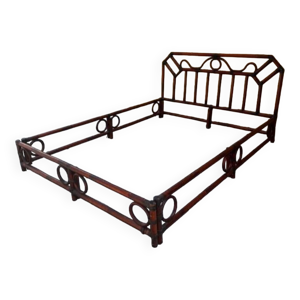 Tête et cadre de lit