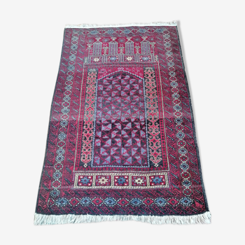 Ancient oriental prayer mat. ( 143 x 92 )